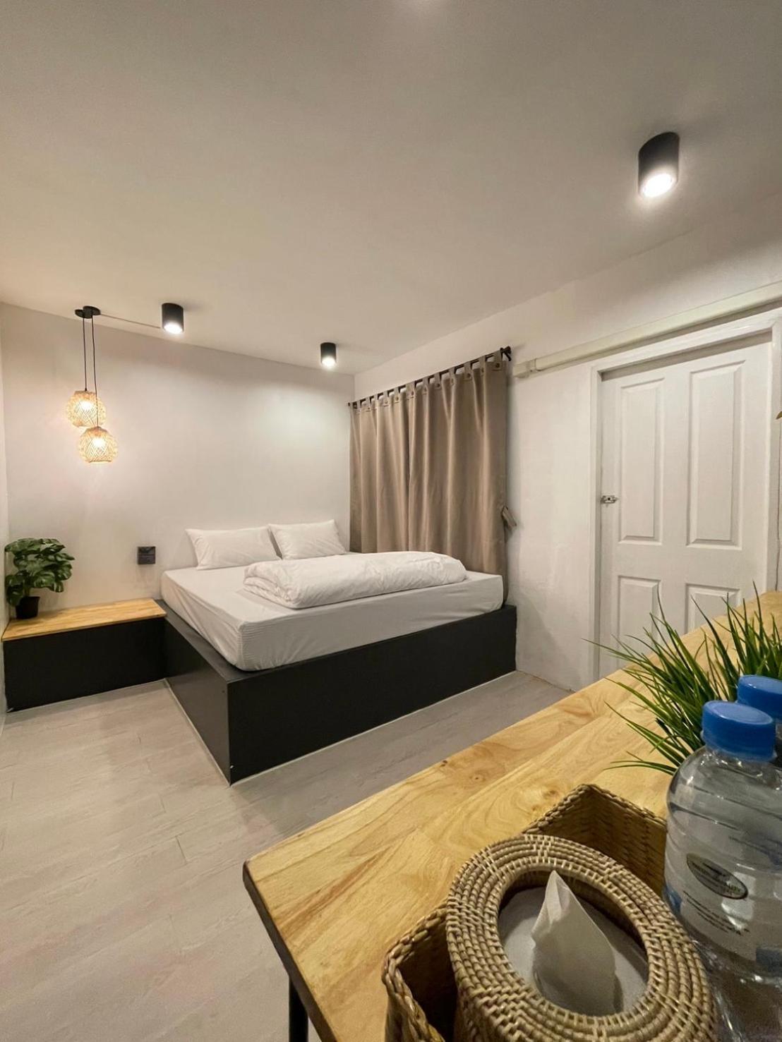 Ekanek (adults Only) Auberge de jeunesse *