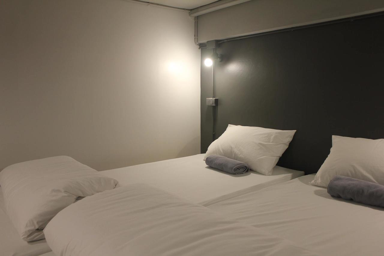 Ekanek (adults Only) Auberge de jeunesse